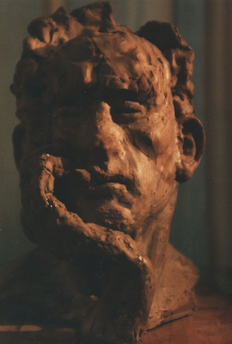 Sculpture, clay portrait